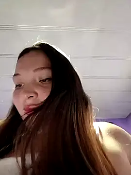 Snapshot of Lunna_azul chatting on 10-16-25, 06:38 Lunna azul online show from 10-16-25, 06:38