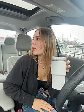 AllesandraLove online show from 01-11-26, 08:05