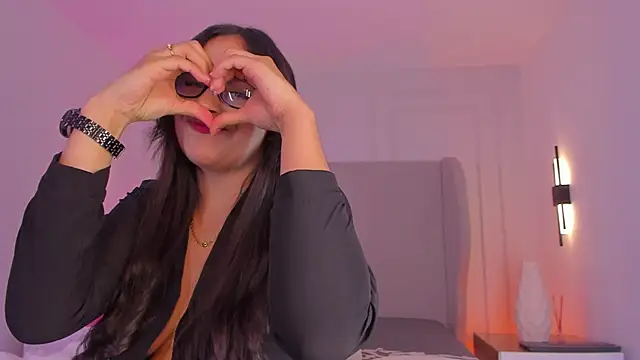 Dream nena online show from 09-27-25, 04:07