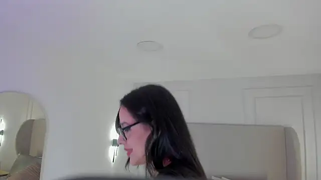 Dream nena online show from 10-03-25, 04:03