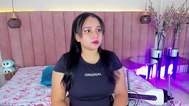 IvannaaVega online show from 10-12-25, 04:58