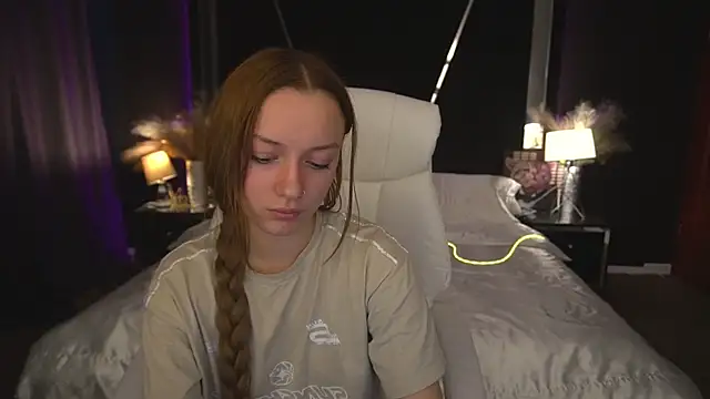 Snapshot of FoxyMayy chatting on 11-03-25, 01:58 FoxyMayy online show from 11-03-25, 01:58