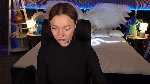 Snapshot of FoxyMayy chatting on 11-27-25, 08:20 FoxyMayy online show from 11-27-25, 08:20