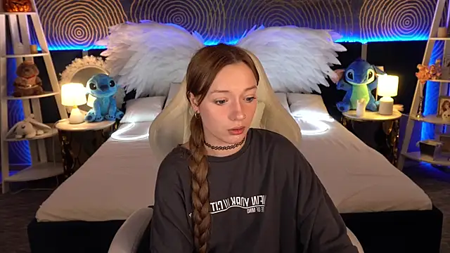 Snapshot of FoxyMayy chatting on 11-05-25, 01:47 FoxyMayy online show from 11-05-25, 01:47