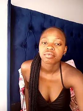 Snapshot of BlackberriesXxx chatting on 01-18-26, 10:13 BlackberriesXxx online show from 01-18-26, 10:13