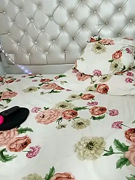 ZARAY 1118 online show from 11-21-25, 07:13