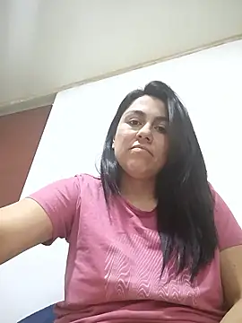 Snapshot of vanessa-titisM chatting on 10-26-25, 04:57 vanessa-titisM online show from 10-26-25, 04:57