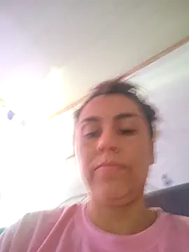 vanessa-titisM online show from 04-18-26, 07:51