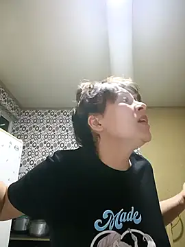 vanessa-titisM online show from 03-26-26, 04:00