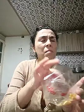 vanessa-titisM online show from 03-05-26, 03:36