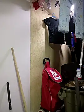 vanessa-titisM online show from 02-27-26, 03:51