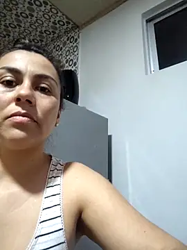 Snapshot of vanessa-titisM chatting on 05-08-26, 12:25 vanessa-titisM online show from 05-08-26, 12:25