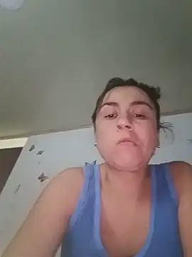 Snapshot of vanessa-titisM chatting on 06-05-26, 03:22 vanessa-titisM online show from 06-05-26, 03:22