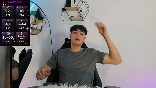 Snapshot of Im_Juaniito chatting on 09-19-25, 01:09 Im Juaniito online show from 09-19-25, 01:09