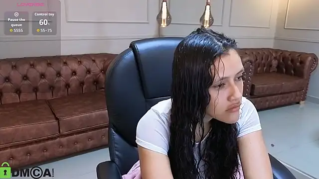 ArielBlossom    online show from 10-14-25, 11:11