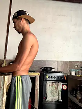 Snapshot of Alexx_1214 chatting on 09-24-25, 02:12 Alexx 1214 online show from 09-24-25, 02:12