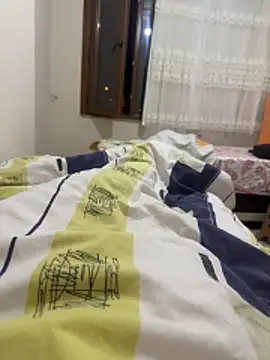 LAZ3R1 online show from 10-29-25, 03:33