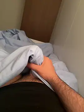 LAZ3R1 online show from 03-01-26, 04:01