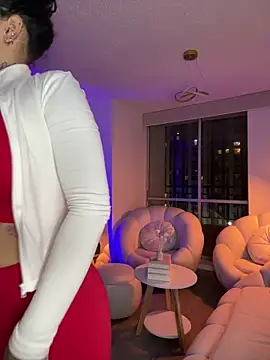 GabyMejiaa online show from 04-15-26, 03:45