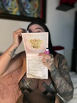 GabyMejiaa online show from 02-02-26, 09:58