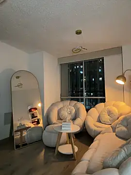 GabyMejiaa online show from 04-11-26, 11:41