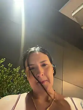 Snapshot of GabyMejiaa chatting on 05-15-26, 11:36 GabyMejiaa online show from 05-15-26, 11:36