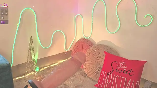 ashlynnlowe  online show from 12-19-25, 07:27