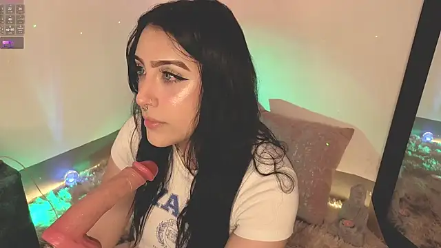 ashlynnlowe  online show from 11-04-25, 07:28