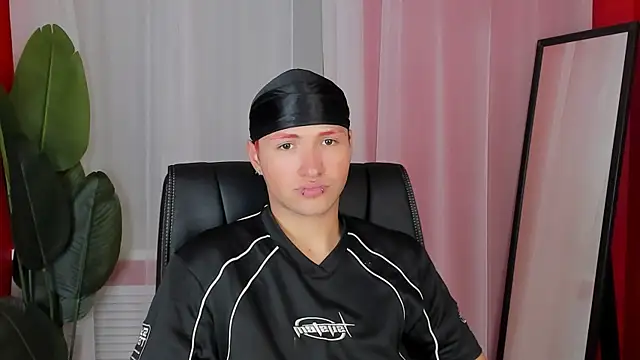 JonnyDarka online show from 11-12-25, 10:52