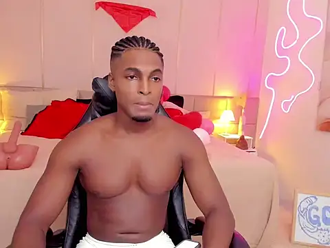 Snapshot of SoHighAngel chatting on 02-14-26, 10:43 SoHighAngel online show from 02-14-26, 10:43