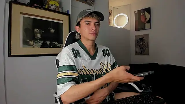 guynextdo0r online show from 01-15-26, 11:19