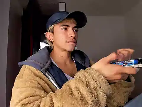 guynextdo0r online show from 09-25-25, 06:14