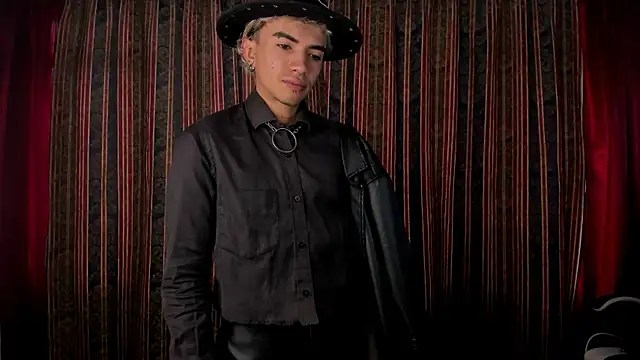 guynextdo0r online show from 11-11-25, 08:58