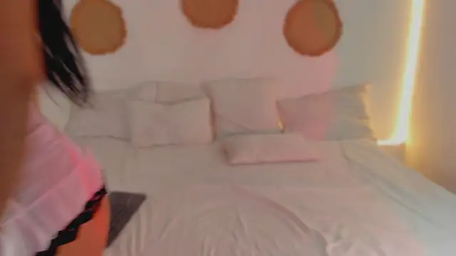 AliisonWells online show from 11-12-25, 09:18