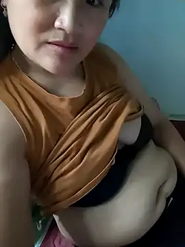 Tamara-a online show from 04-11-26, 07:45