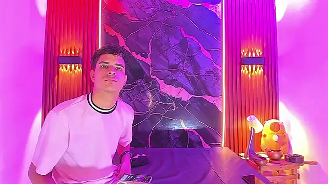 Lucky boys  X online show from 10-02-25, 11:24