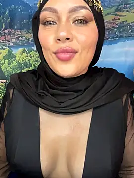  hafsa  online show from 12-16-25, 05:17