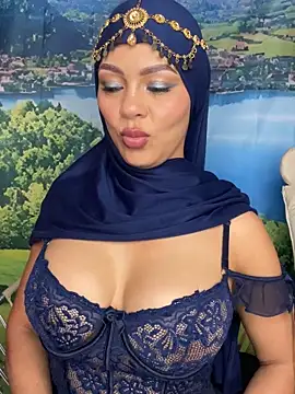  hafsa  online show from 12-17-25, 05:18