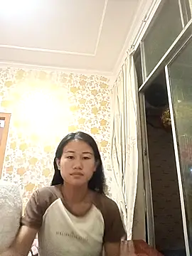 luy-xinh02 online show from 09-18-25, 12:19