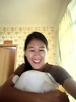 luy-xinh02 online show from 09-18-25, 12:02