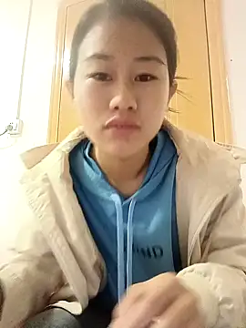 luy-xinh02 online show from 10-30-25, 01:59