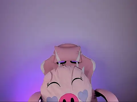 maddy parker   online show from 10-03-25, 07:59