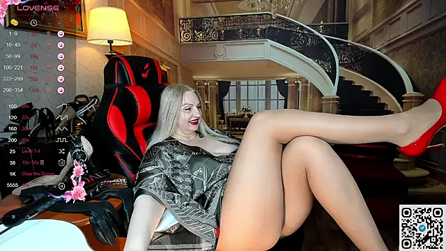 Nina Devillle online show from 03-27-26, 11:22