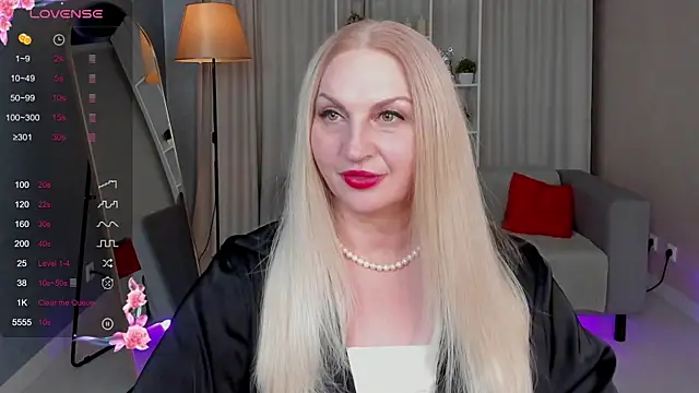 Nina Devillle online show from 10-15-25, 03:53