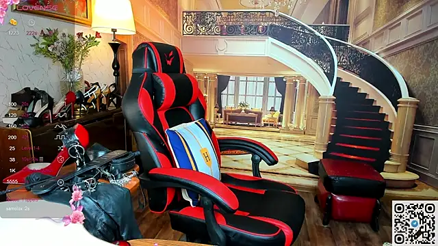 Nina Devillle online show from 03-21-26, 11:52