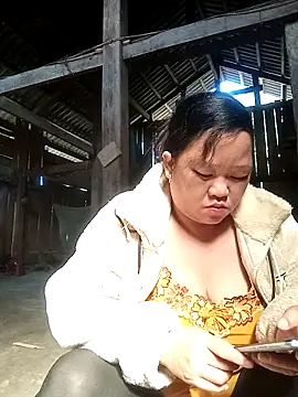 riso-00 online show from 12-19-25, 04:16