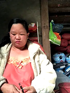 riso-00 online show from 11-28-25, 03:07