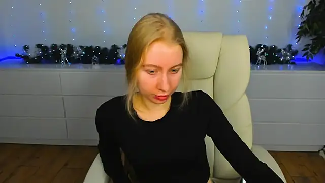 Alina Blonde online show from 12-16-25, 06:39