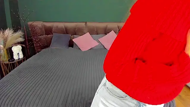 Alina Blonde online show from 11-09-25, 06:39