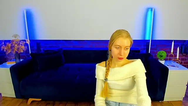 Alina Blonde online show from 10-27-25, 06:36